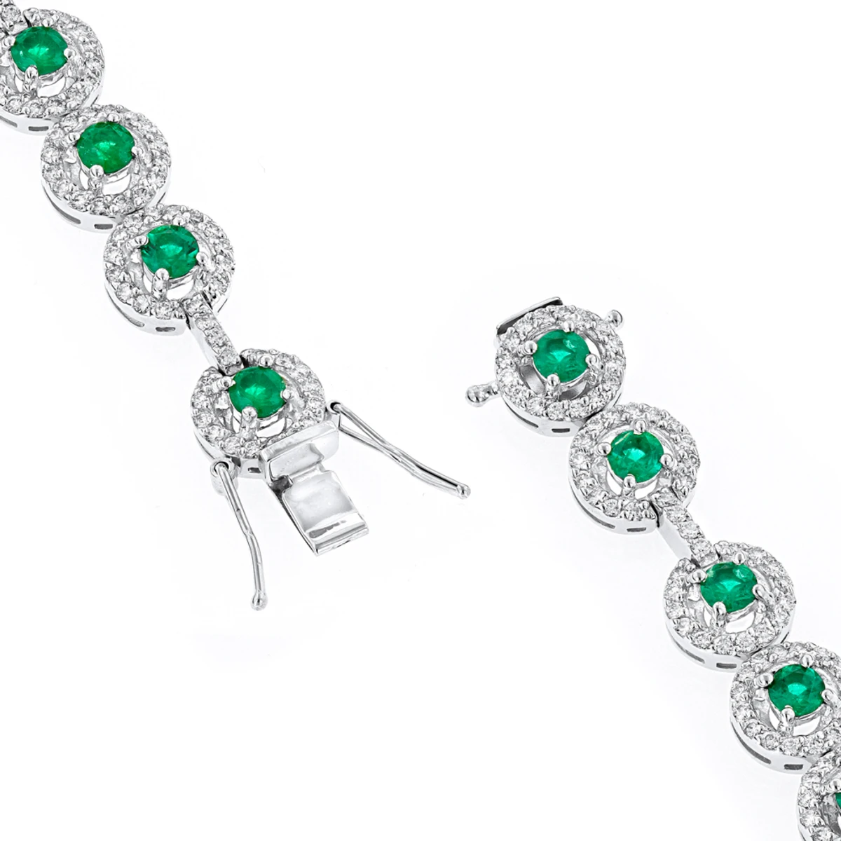 Women's 18K White Gold Diamond And Emerald Bracelet 2.52dtw 3.56stw 6 Women's 18K White Gold Diamond And Emerald Bracelet 2.52dtw 3.56stw - Image 4