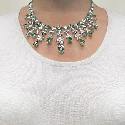18K White Gold Diamond & Emerald Necklace 15.17dtw 22.44etw 5 18K White Gold Diamond & Emerald Necklace 15.17dtw 22.44etw - Image 3