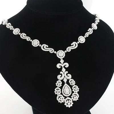 Designer Diamond Flower Necklace 14.88ct 18K White Gold 5 Designer Diamond Flower Necklace 14.88ct 18K White Gold - Image 3